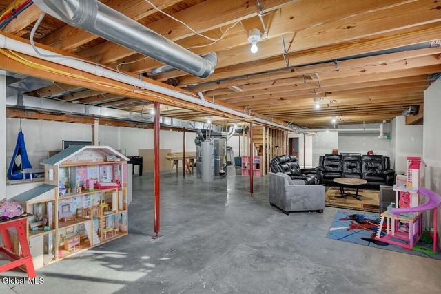 1 Dayspring Lane, Stillwater, NY 12170