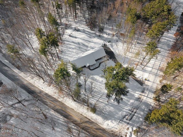 1 Dayspring Lane, Stillwater, NY 12170