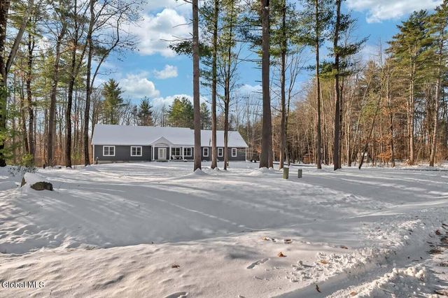 1 Dayspring Lane, Stillwater, NY 12170