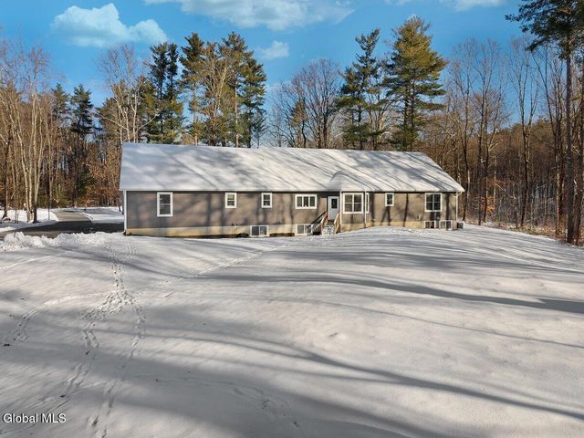 1 Dayspring Lane, Stillwater, NY 12170