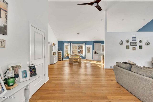 1 Dayspring Lane, Stillwater, NY 12170