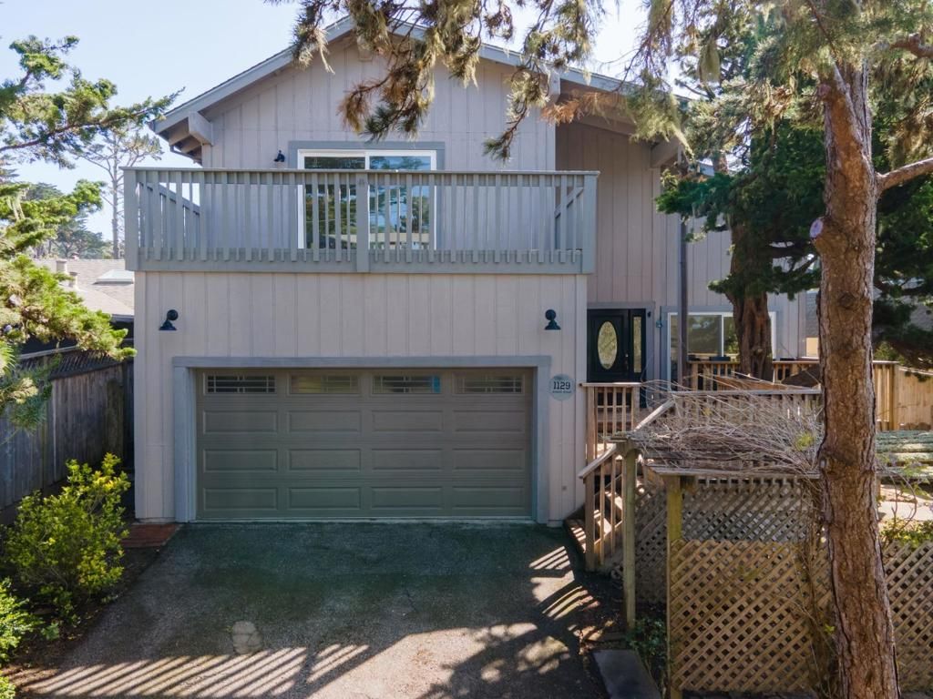 Image 1 of property listing at 1129 Acacia Street, Montara, CA 94037