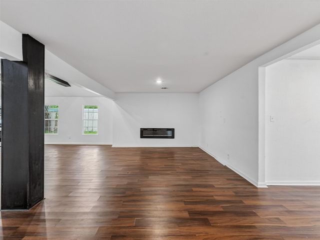 11515 Iberia Drive, Houston, TX 77065