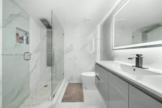 19195 NE 36th Court 2302, Aventura, FL 33180