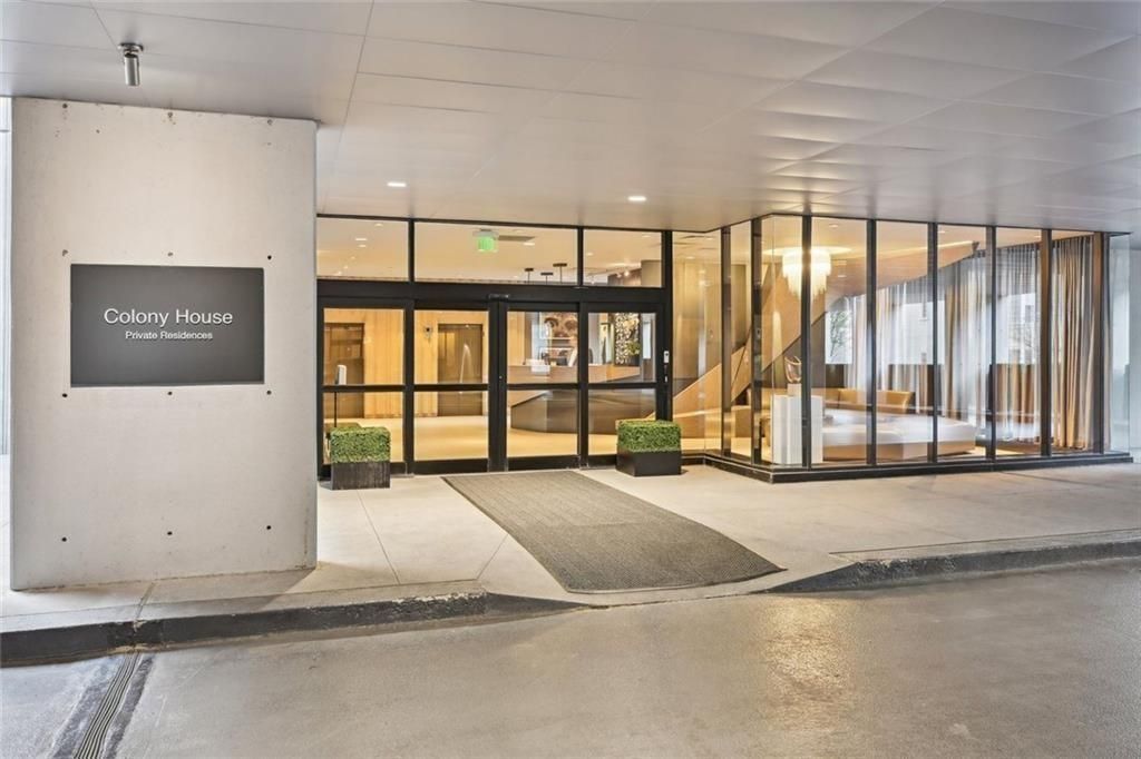 145 15th NE Street 204, Atlanta, GA 30309