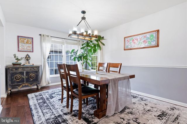 1001 EAGLE LN, Doylestown, PA 18901