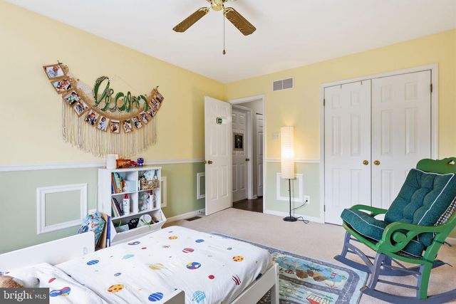 1001 EAGLE LN, Doylestown, PA 18901