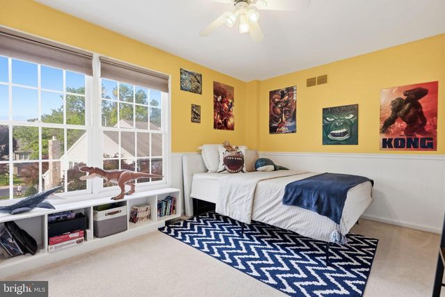 1001 EAGLE LN, Doylestown, PA 18901