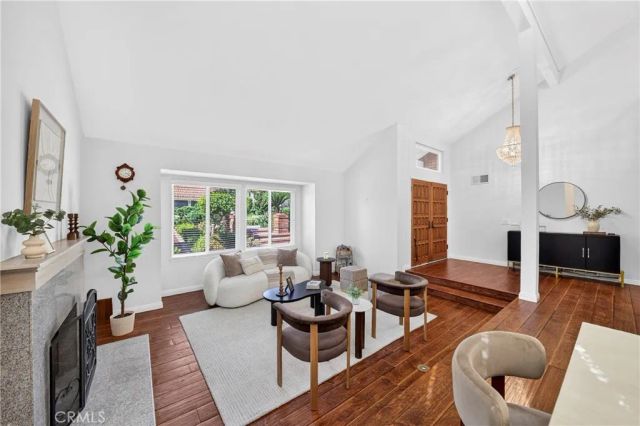 1468 Atherton, Fullerton, CA 92833