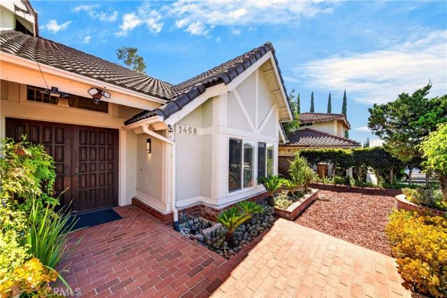 1468 Atherton, Fullerton, CA 92833