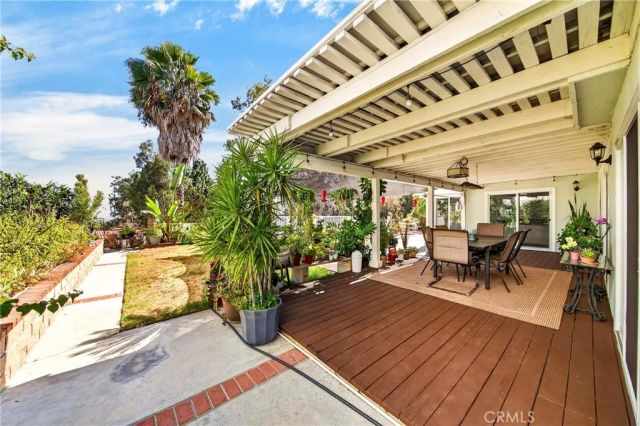 1468 Atherton, Fullerton, CA 92833