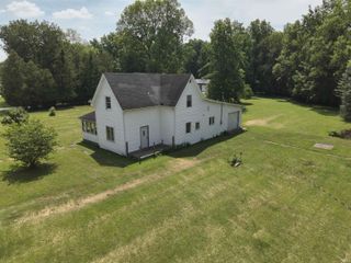 1830 E Old Kokomo Road, Marion, IN 46953