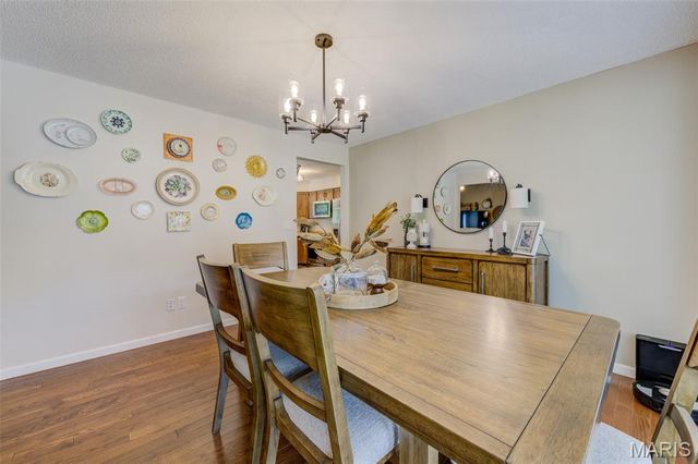 602 Settlers Circle, St Peters, MO 63376
