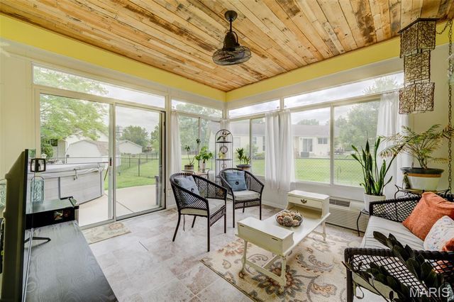 602 Settlers Circle, St Peters, MO 63376