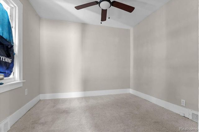 7220 Hupp Avenue, Warren, MI 48091
