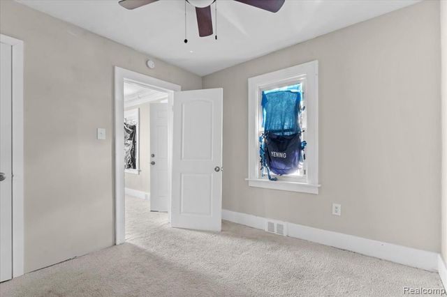 7220 Hupp Avenue, Warren, MI 48091