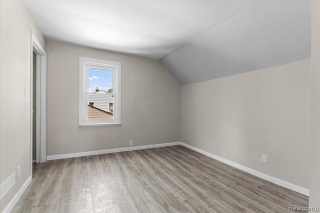 7220 Hupp Avenue, Warren, MI 48091