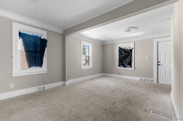 7220 Hupp Avenue, Warren, MI 48091