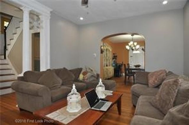 79 Barrows Street, Providence, RI 02909