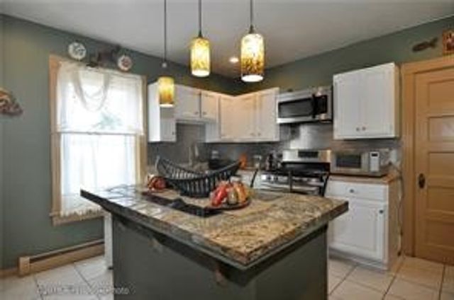 79 Barrows Street, Providence, RI 02909