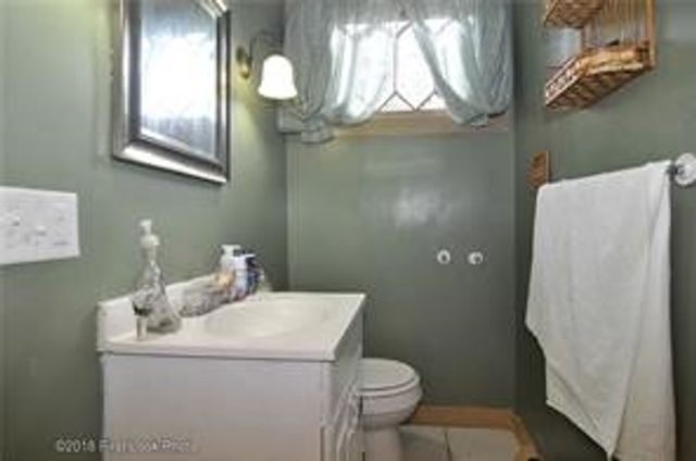 79 Barrows Street, Providence, RI 02909