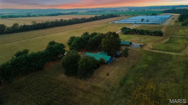 1369 County Highway 408, Benton, MO 63736