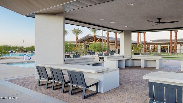 1302 W VIA LAS BRISAS --, San Tan Valley, AZ 85140