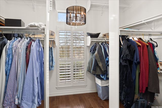 8718 Timberland Trl, Fair Oaks Ranch, TX 78015