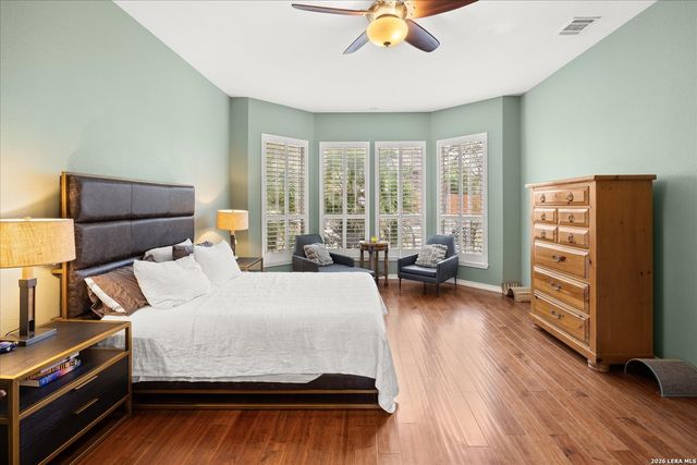 8718 Timberland Trl, Fair Oaks Ranch, TX 78015