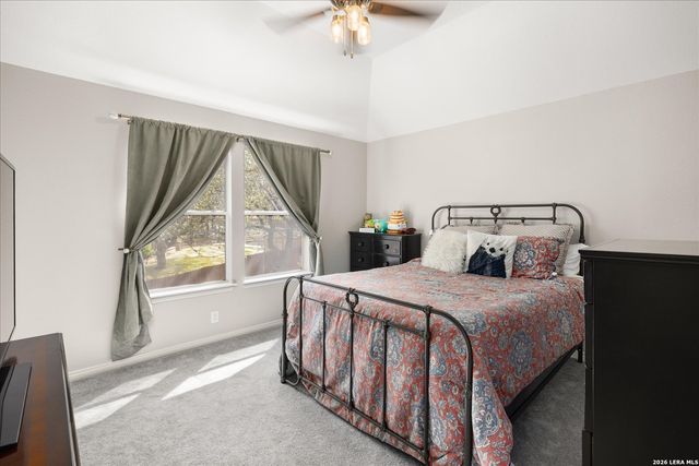 8718 Timberland Trl, Fair Oaks Ranch, TX 78015