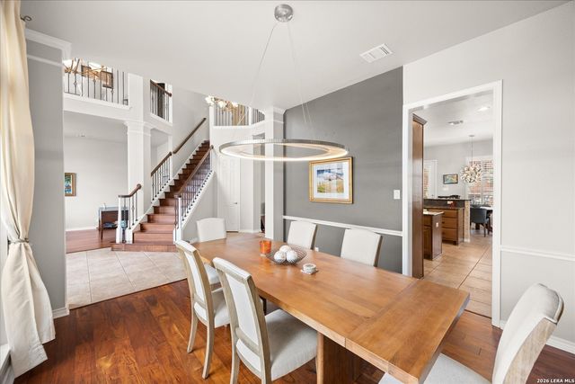 8718 Timberland Trl, Fair Oaks Ranch, TX 78015