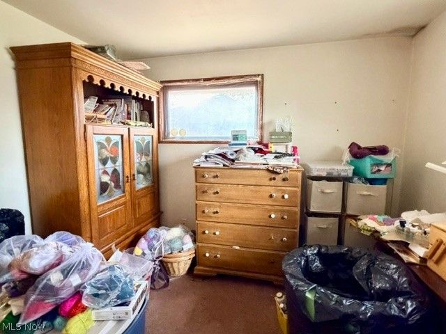 1150 Saxe Avenue, Cuyahoga Falls, OH 44221