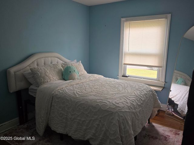 1820 Wagner Street, Schenectady, NY 12303