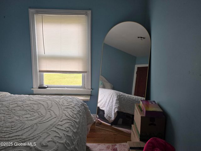 1820 Wagner Street, Schenectady, NY 12303