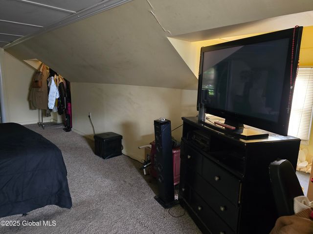 1820 Wagner Street, Schenectady, NY 12303