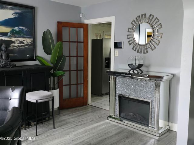 1820 Wagner Street, Schenectady, NY 12303