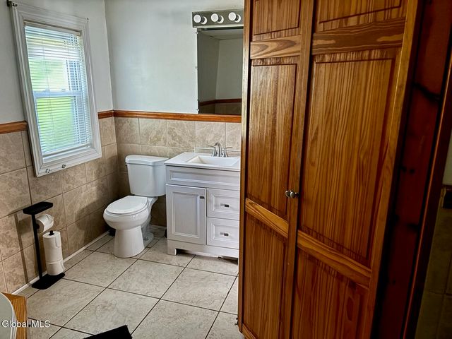 1820 Wagner Street, Schenectady, NY 12303