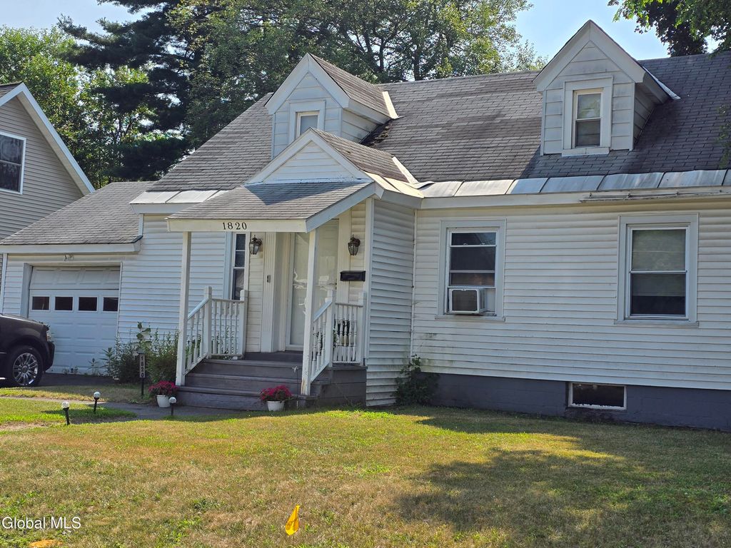 1820 Wagner Street, Schenectady, NY 12303