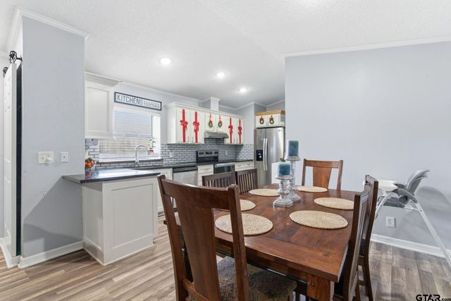 8261 County Road 381, Tyler, TX 75708