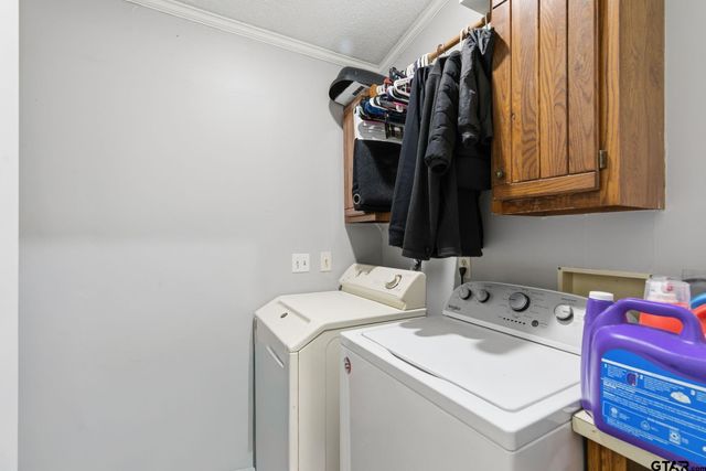 8261 County Road 381, Tyler, TX 75708