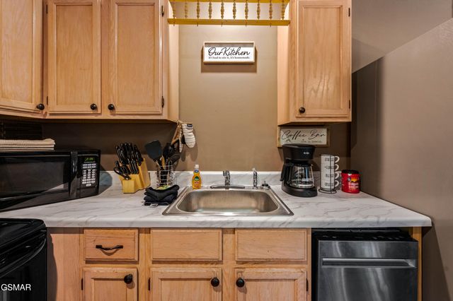 3107 Slate Gap Way, Sevierville, TN 37862