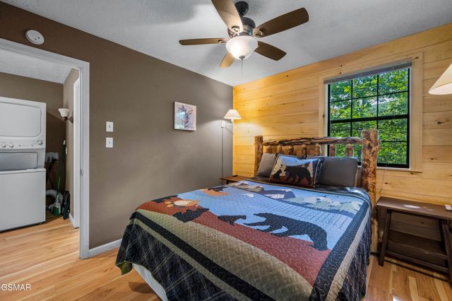 3107 Slate Gap Way, Sevierville, TN 37862