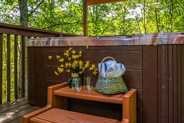 3107 Slate Gap Way, Sevierville, TN 37862