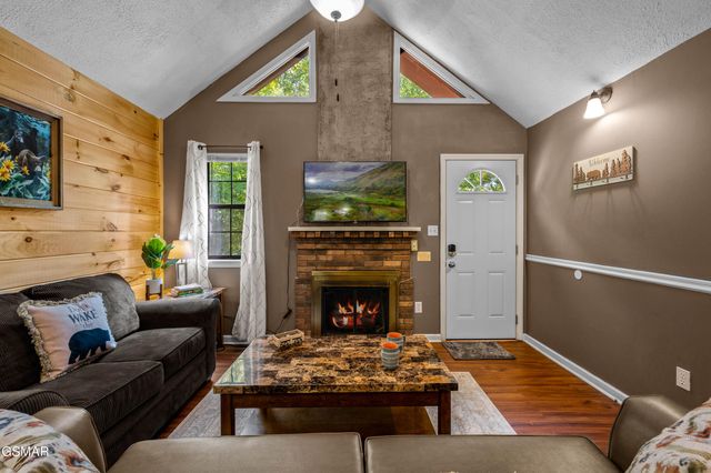 3107 Slate Gap Way, Sevierville, TN 37862