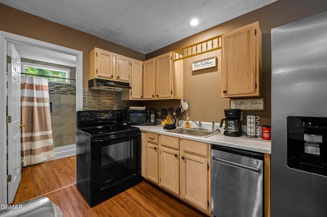 3107 Slate Gap Way, Sevierville, TN 37862