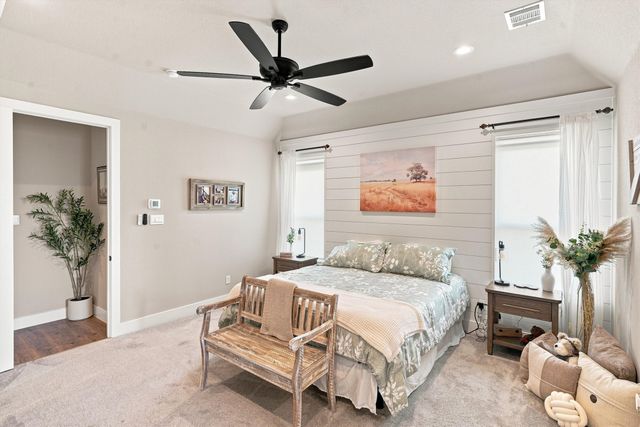 101 Howling Court, Godley, TX 76044