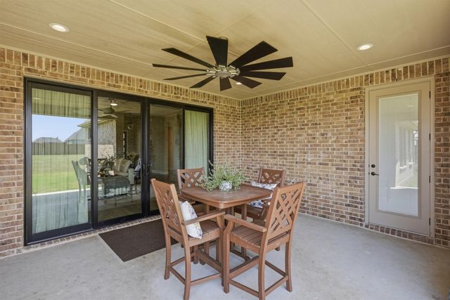 101 Howling Court, Godley, TX 76044