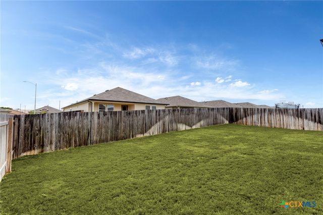 1421 Havelock Way, Lockhart, TX 78644