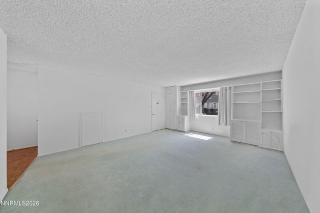 1940 4th Street, Sparks, NV 89431