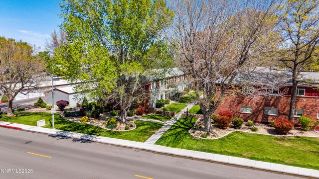 1940 4th Street, Sparks, NV 89431